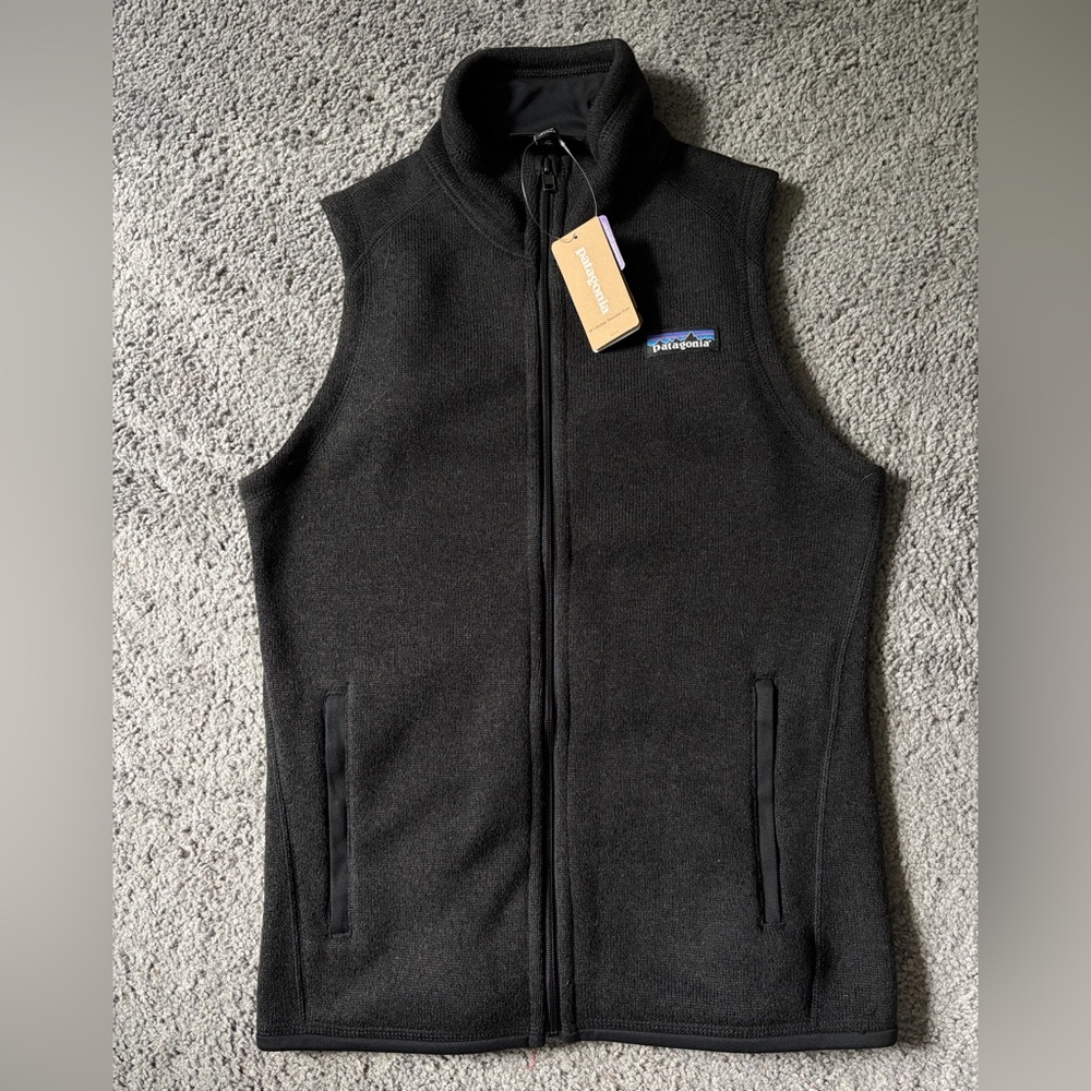 NWT Patagonia Black Full-Zip Fleece Vest